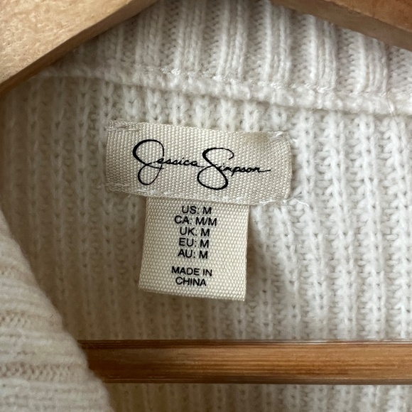 Pullover Sweater with collar and zipper - Picture 2 of 5